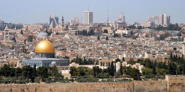 http://hrvatski-fokus.hr/wp-content/uploads/2017/02/www.solveisraelsproblems.com_wp-content_uploads_2012_04_Jerusalem-2-620x310.jpg