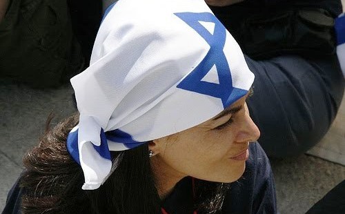 Israeli head scarf