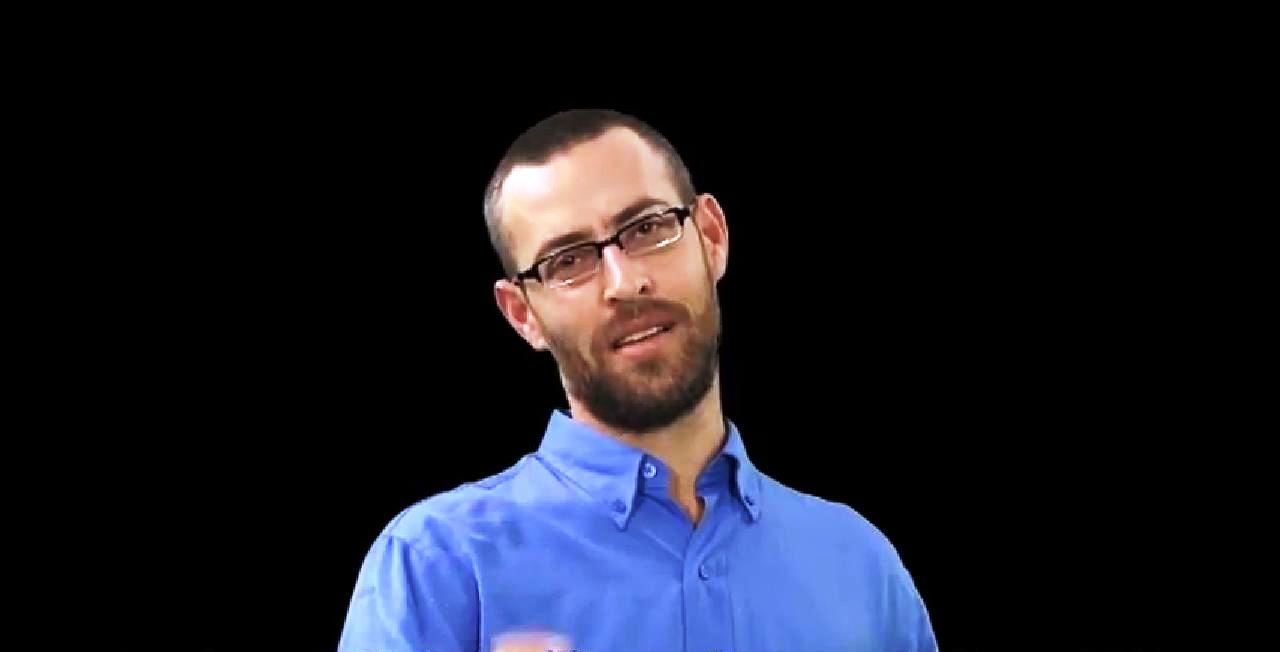 Israeli Makes an Offer to the Danish Protester