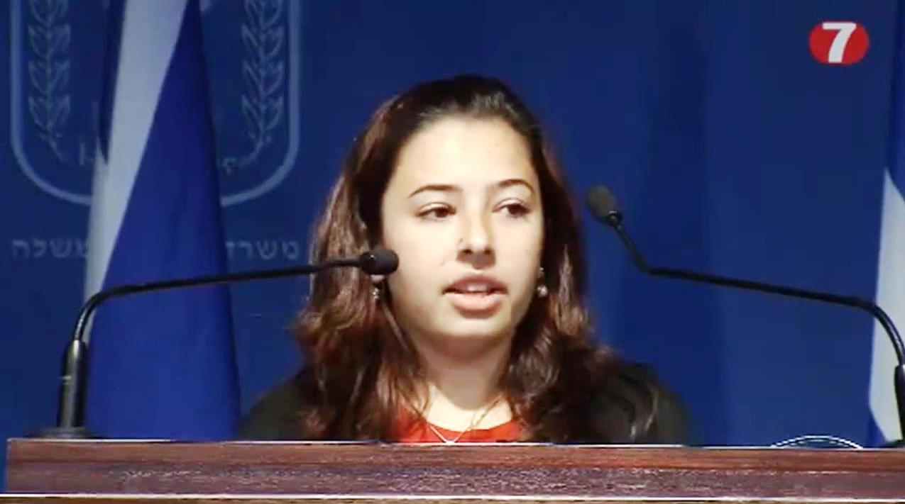 Girl from Ashkelon, Israel Explains Emergency Situation